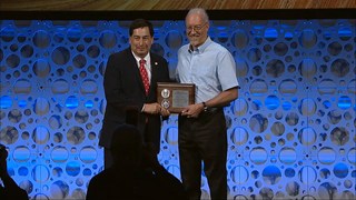 Mark Rowan receives the 2018 Outstanding Research Award