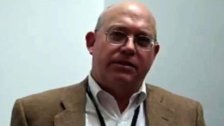 Jerry Tochterman gives advice to students and young professionals