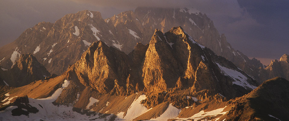 Explorer December 2016